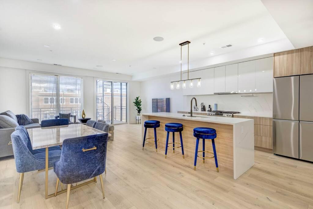 Capitol View 3 Penthouse With Rooftop Washington Bagian luar foto