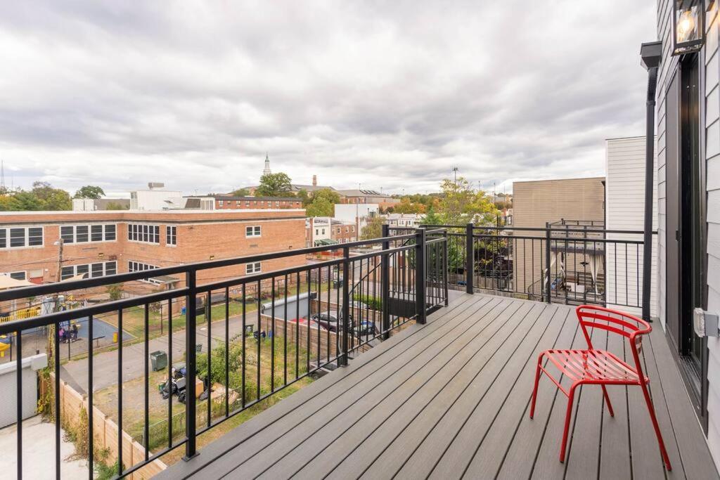 Capitol View 3 Penthouse With Rooftop Washington Bagian luar foto