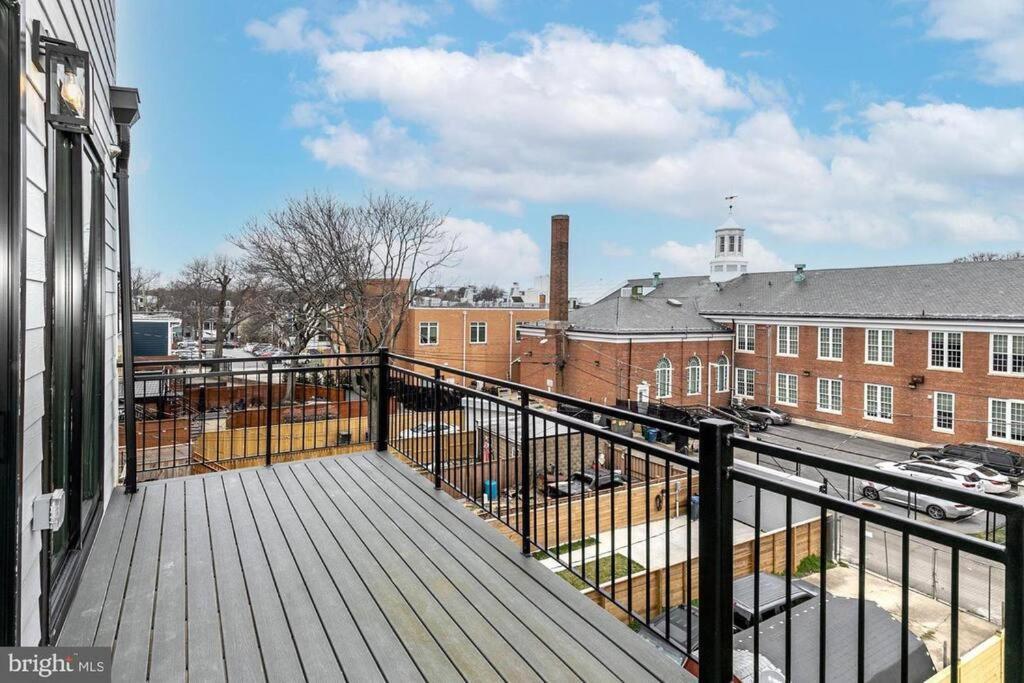 Capitol View 3 Penthouse With Rooftop Washington Bagian luar foto